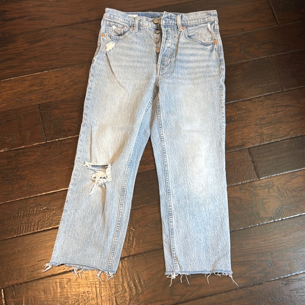 Light Blue Distressed Women's Jeans Gap cheeky straight high rise light wash